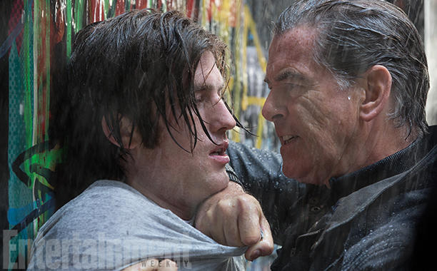 i-t-pierce-brosnan-crop